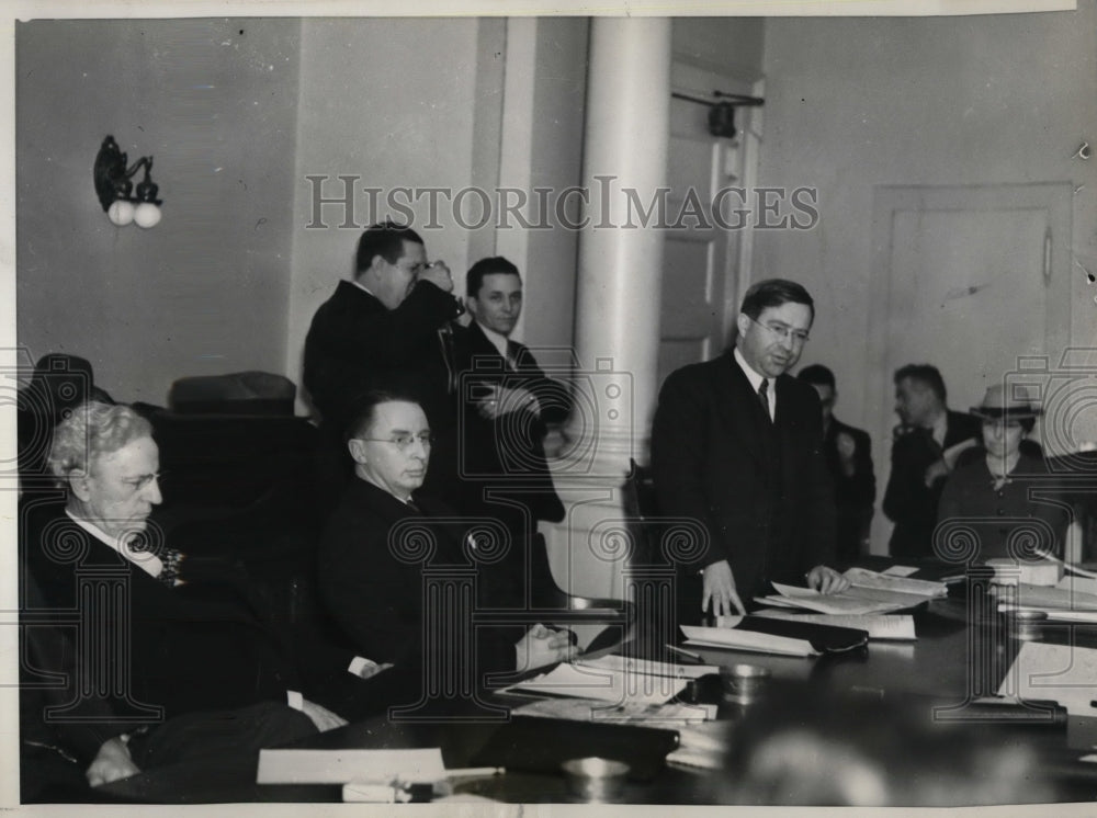 1936 Wisconsin U regents may oust President Glenn Frank  - Historic Images