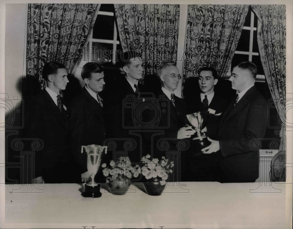 1936 Press Photo Ohio State University Students Win Dairy Expo - nea71049 - Historic Images