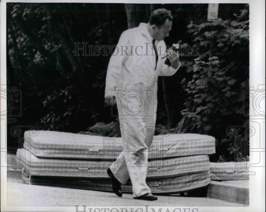 1969 Police Captain John Williams Discovered Bombs  - Historic Images
