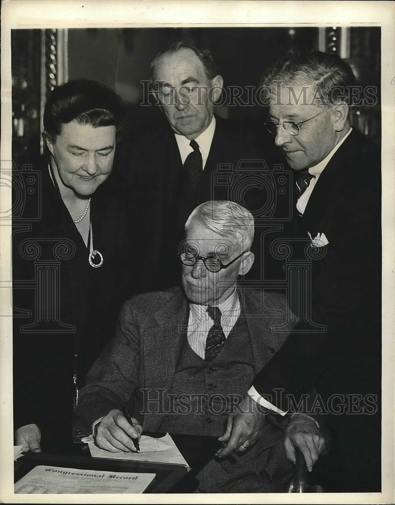 1937 Press Photo Joseph Mansfield, Mary Norton, William Bankhead, Pat Boland-Historic Images