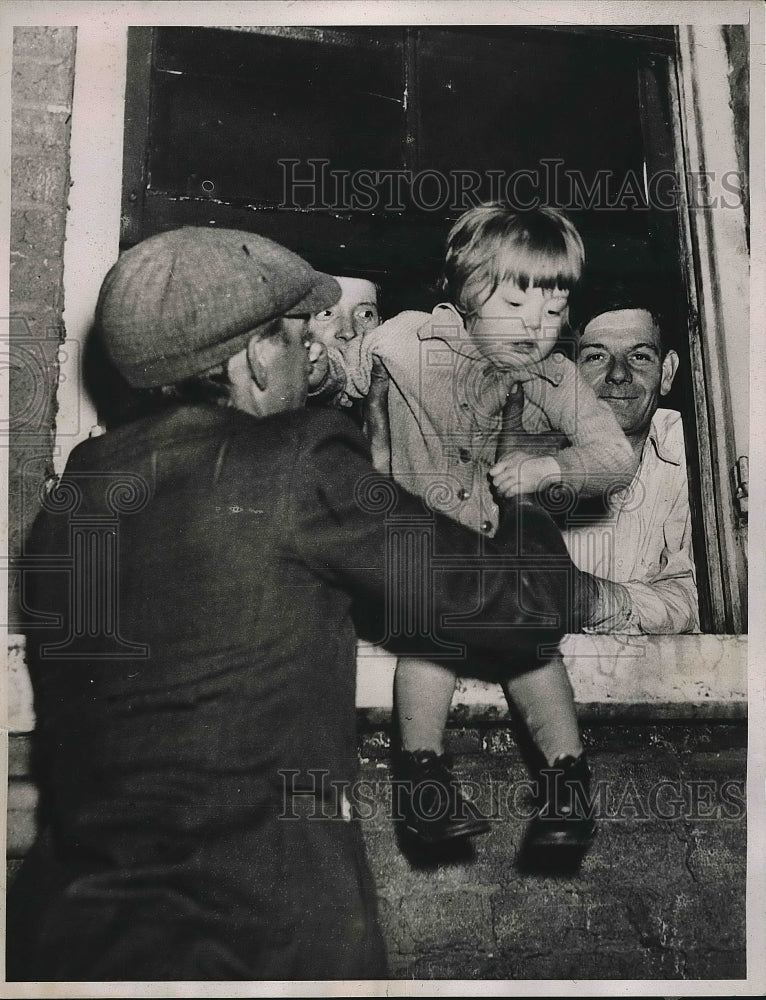 1937 Rescue work at Portsmouth, Ohio flooding site  - Historic Images