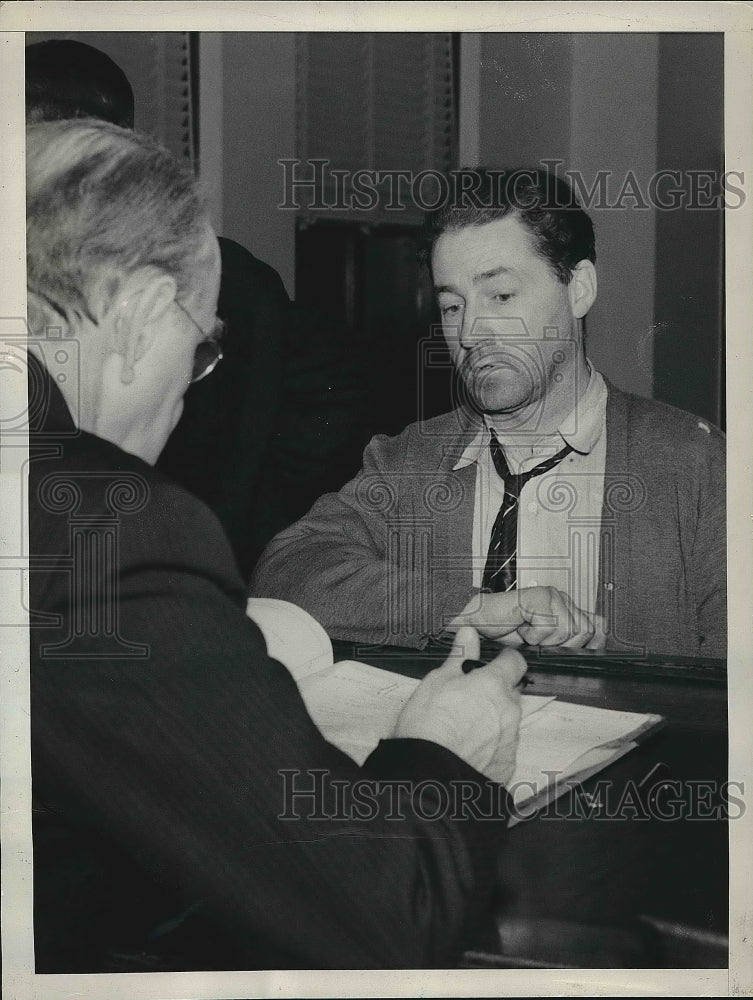 1939 Clifford Bramble Arraigned In Kansas City Charged With Arson - Historic Images