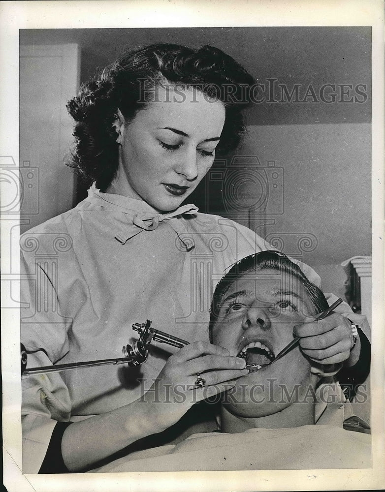 1944 Emma Moore Dental Technician Jamestown NY Works On Patient - Historic Images