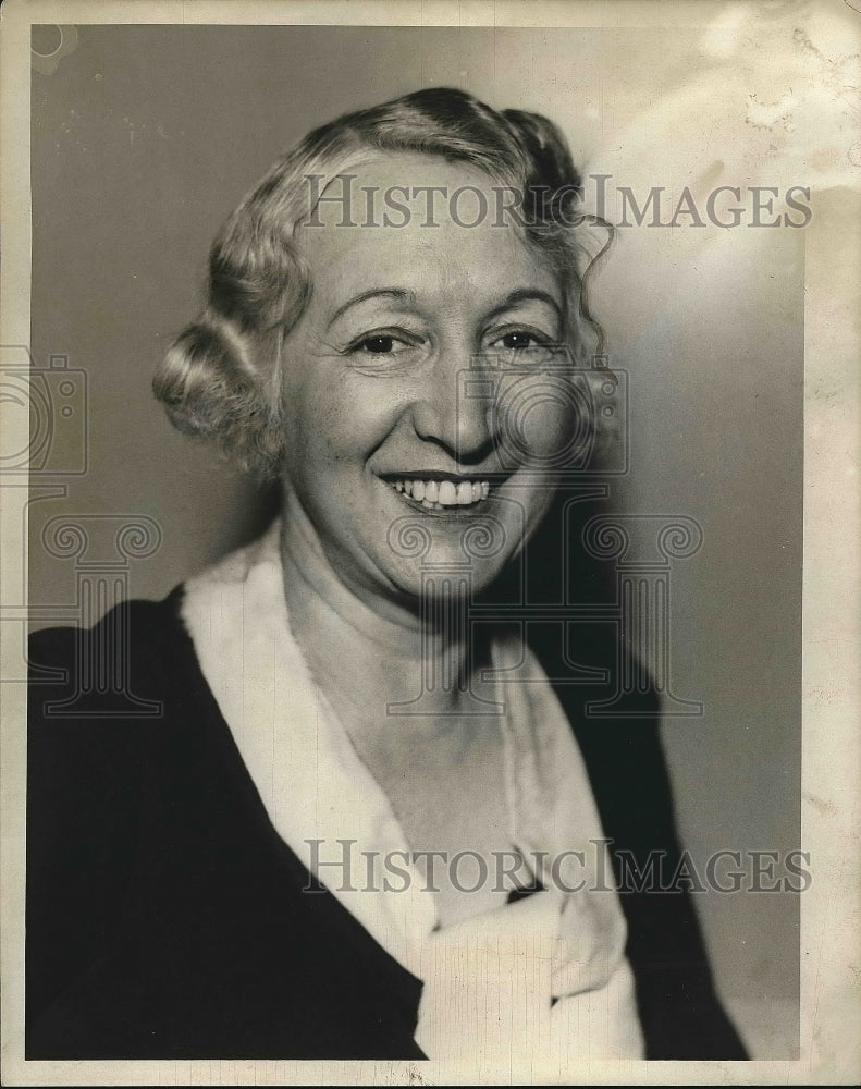 1932 Miss Mary Moley Berea  - Historic Images