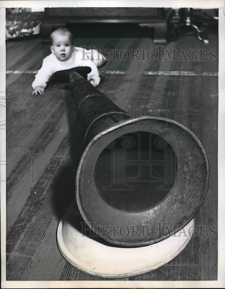 1960 Catherine Bastable Antiques Fair New York City 1830 Fire Horn - Historic Images
