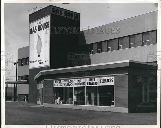 1967 Gas House, 3801 St. Clair  - Historic Images