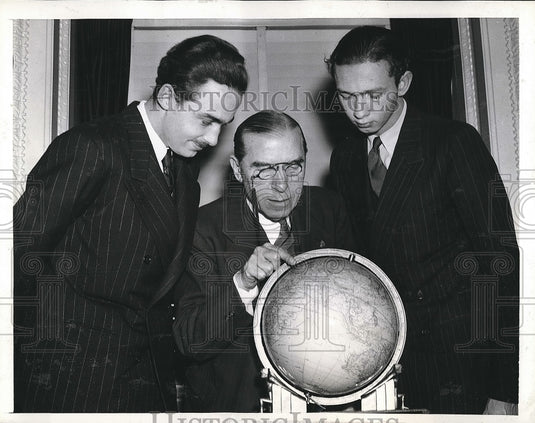 1942 Press Photo of 1940 Photo of Congressman Sol Bloom, Archduke Felix - Historic Images
