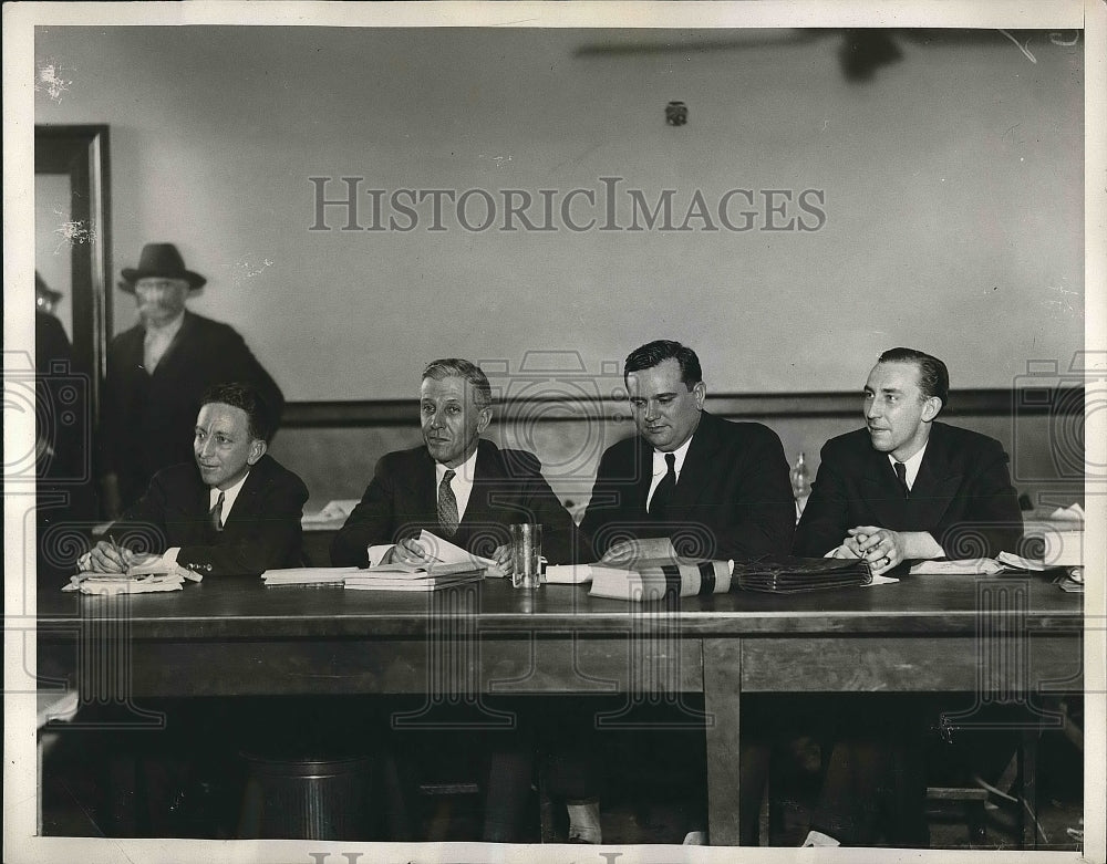 1933 Atty. Gen. Thomas Knight, HG Bailey, Wade Wright and TS Lawson - Historic Images