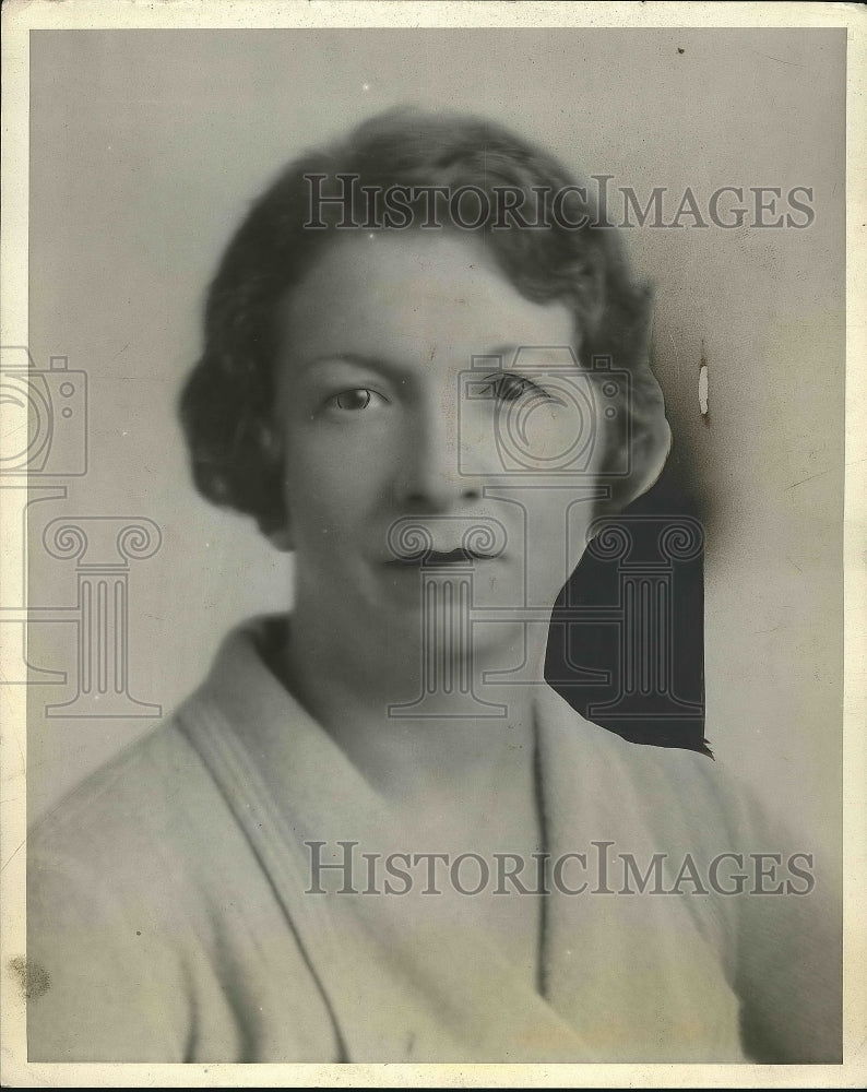 1934 Press Photo Mrs. Sidney Steven posing for photo - Historic Images