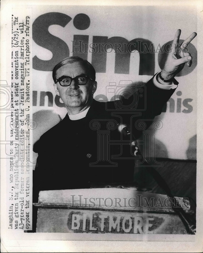 1971 Father John S.McLaughlin at Republican Endorsement Convention. - Historic Images