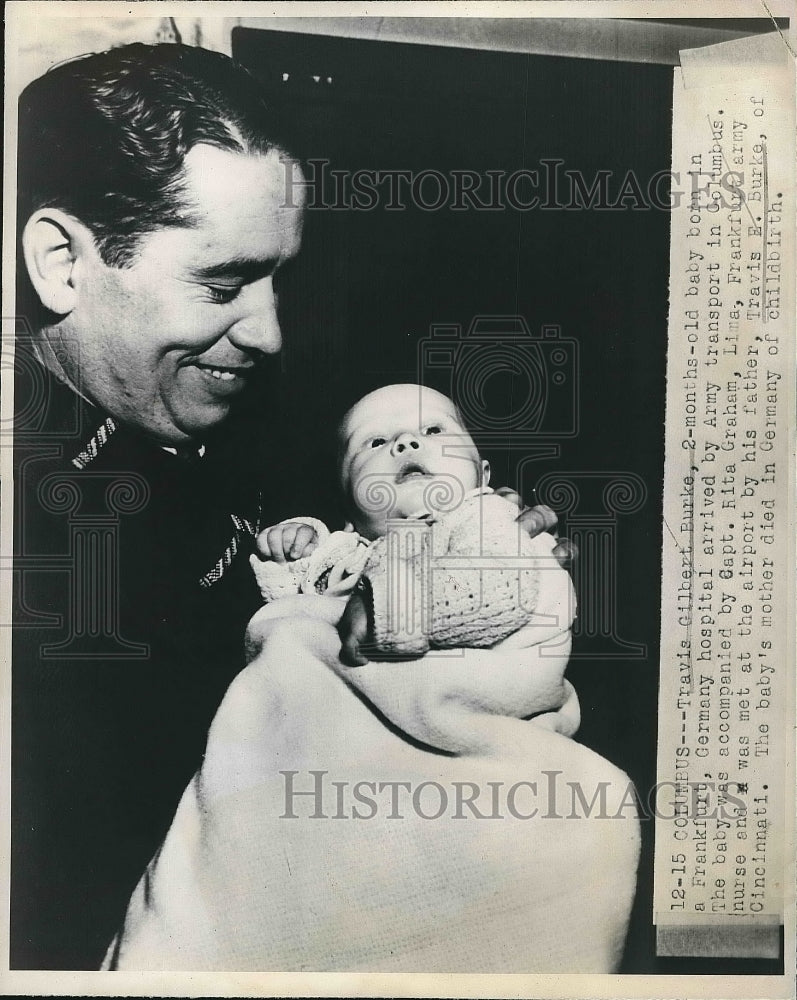 1947 Press Photo Travis Burke with his young son Travis - nea71996 - Historic Images