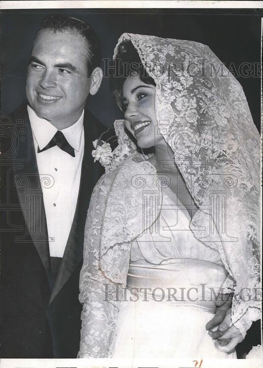 1961 Eddie Gilbert and wife Cathy Crosby  - Historic Images