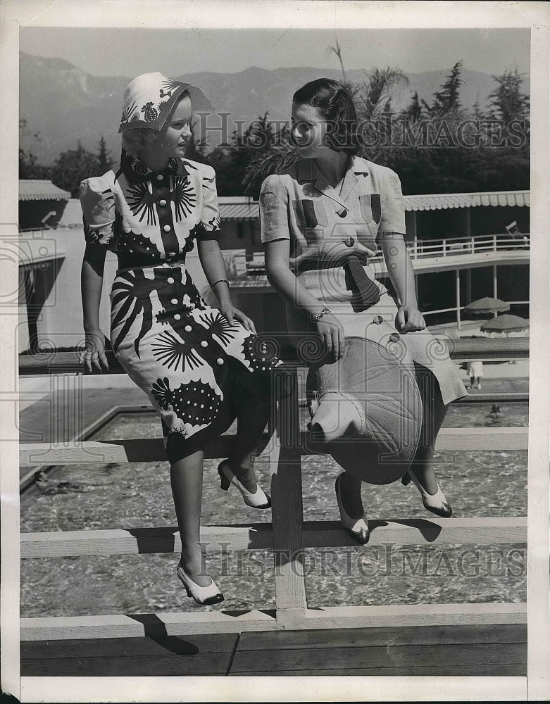 1939 Perky Raymond &amp; Mary Craig in linen dresses  - Historic Images