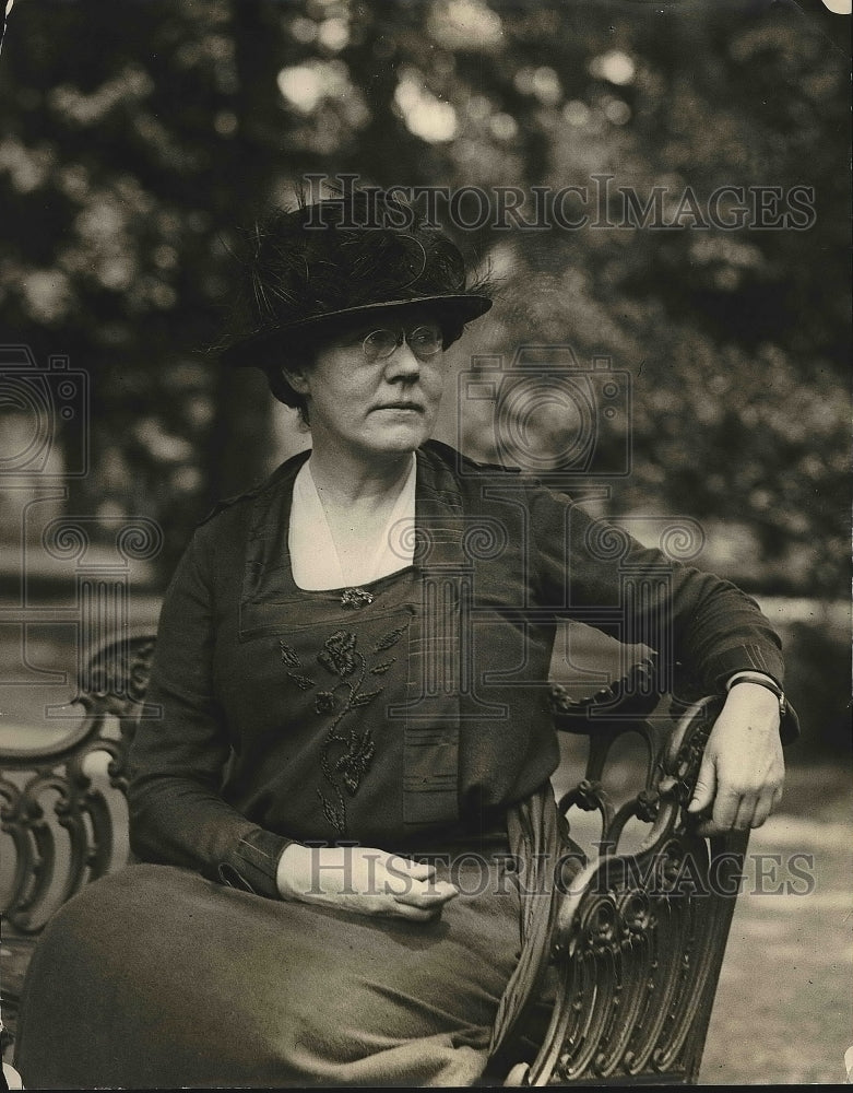 1925 Press Photo Miss Laura Harlan Social Secretary to Mrs Coolidge - nea72114-Historic Images