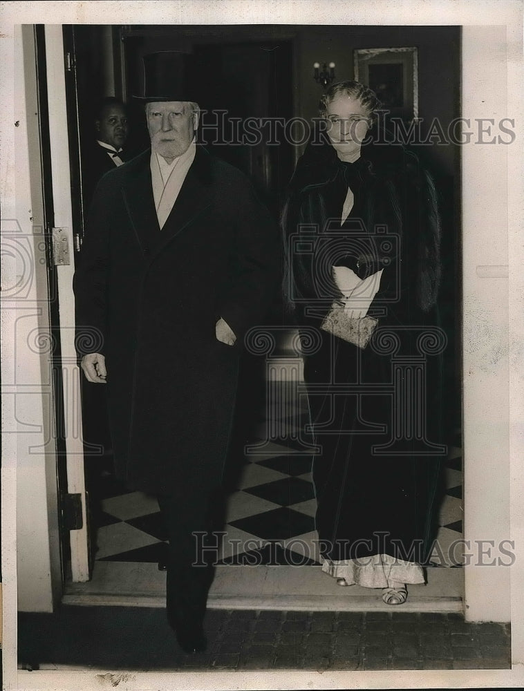 1939 Press Photo Chief Justice &amp; Mrs Charles Evans Hughes in D.C. - nea72148 - Historic Images