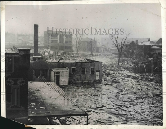 1936 An explosion located in Kansas City Missouri  - Historic Images