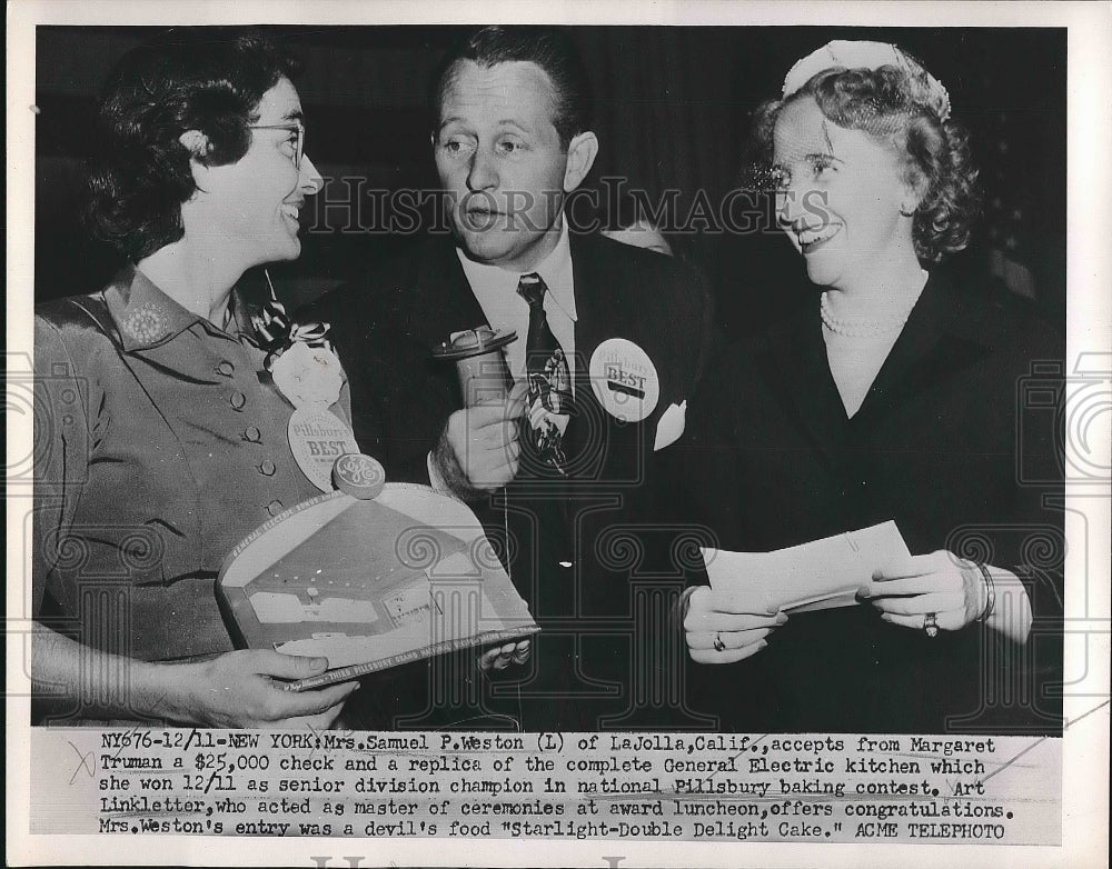 1951 Press Photo Mrs. Samuel P. Weston, Pillsbury Baking Award, Margaret Truman-Historic Images