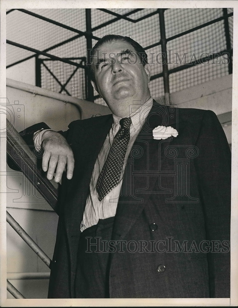 1937 Theatrical producer, Gilbert Miller in NYC  - Historic Images