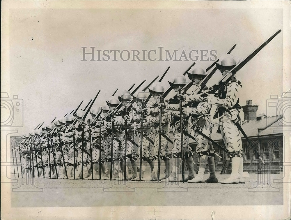 1936 Second Battalion, Royal Norfolk Regiment, Hampshire, England - Historic Images