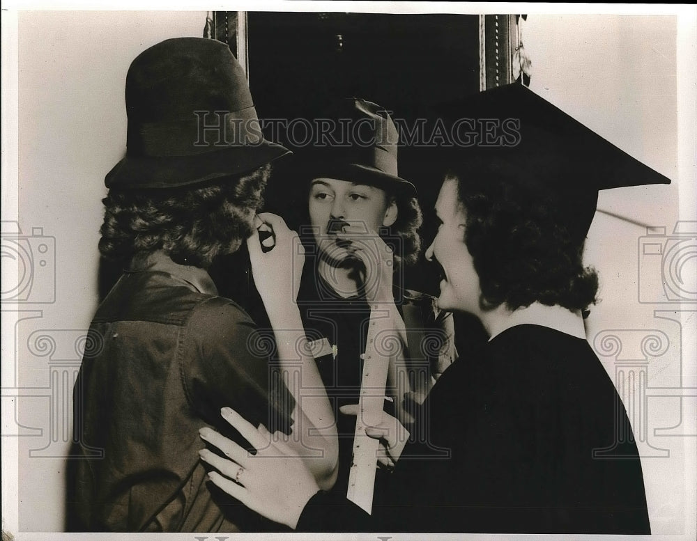 1938 Providence,R.I.Pembroke College, V Bowman for Scut week. - Historic Images