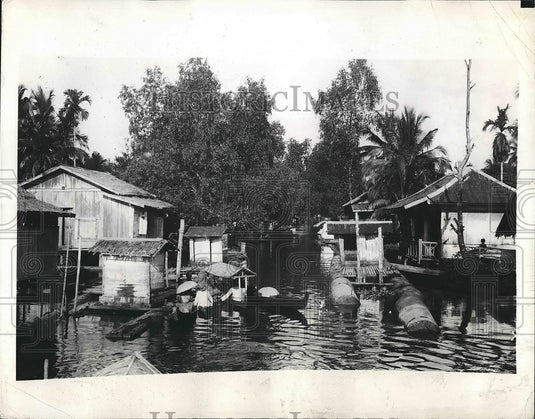 1942 Borneo taken over by the Japanese.  - Historic Images