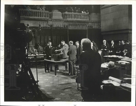 Press Photo CBS Press Photo for "CBS Reports" - nea72772 - Historic Images