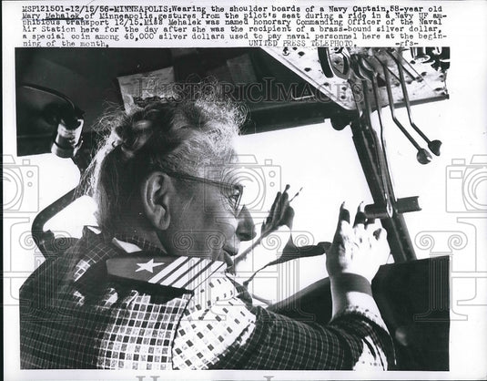1956 Press Photo Navy Captain Mary Mehalek Pilot Seat Air Training-Historic Images