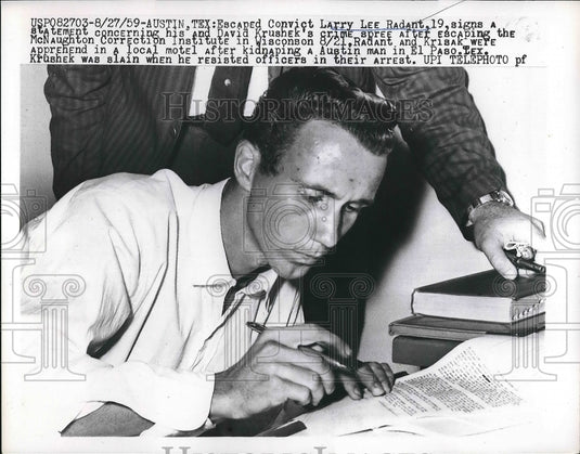 1959 Escaped convict Terry Lee Radant after his arrest  - Historic Images