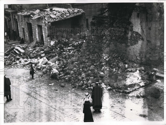 1968 Press Photo Damage caused by an Israeli mortar & artillery attack in Shumen-Historic Images