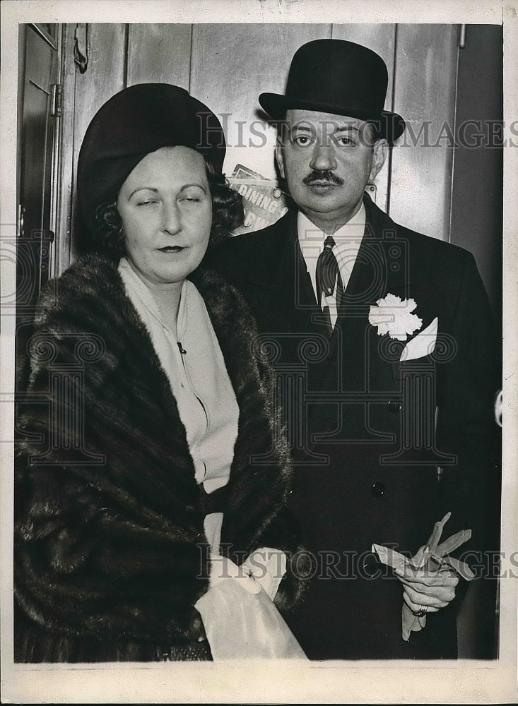 1938 William Z. Breed Engaged to Heiress Mrs. Miriam Hostetter Young - Historic Images
