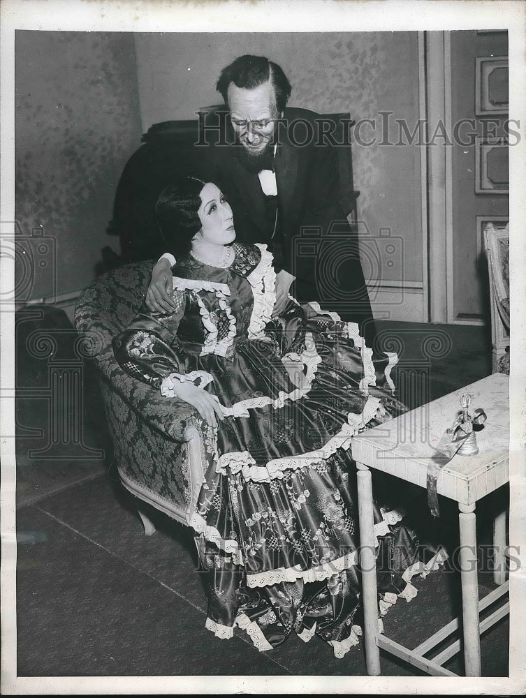 1946 Stage Couple Kawaraski and Wife Shizue  - Historic Images