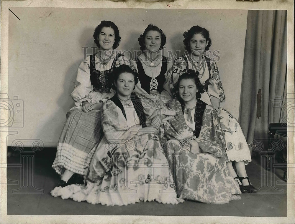 1938 Press Photo Olga Kolman,Ann Nestick,Irma Markusic, Mary Bastsic,Ann Gregur-Historic Images