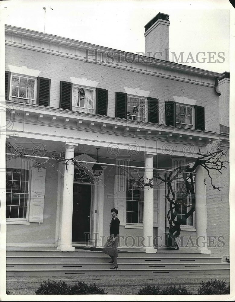 1957 Princeton, N.J. Governor&#39;s Mansion  - Historic Images