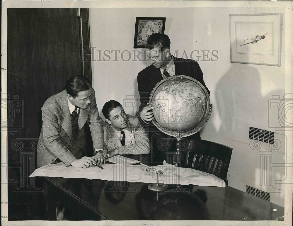 1946 Press Photo Air Carrier Supply Corp Pilots Cunningham McManus &amp; Beasley - Historic Images