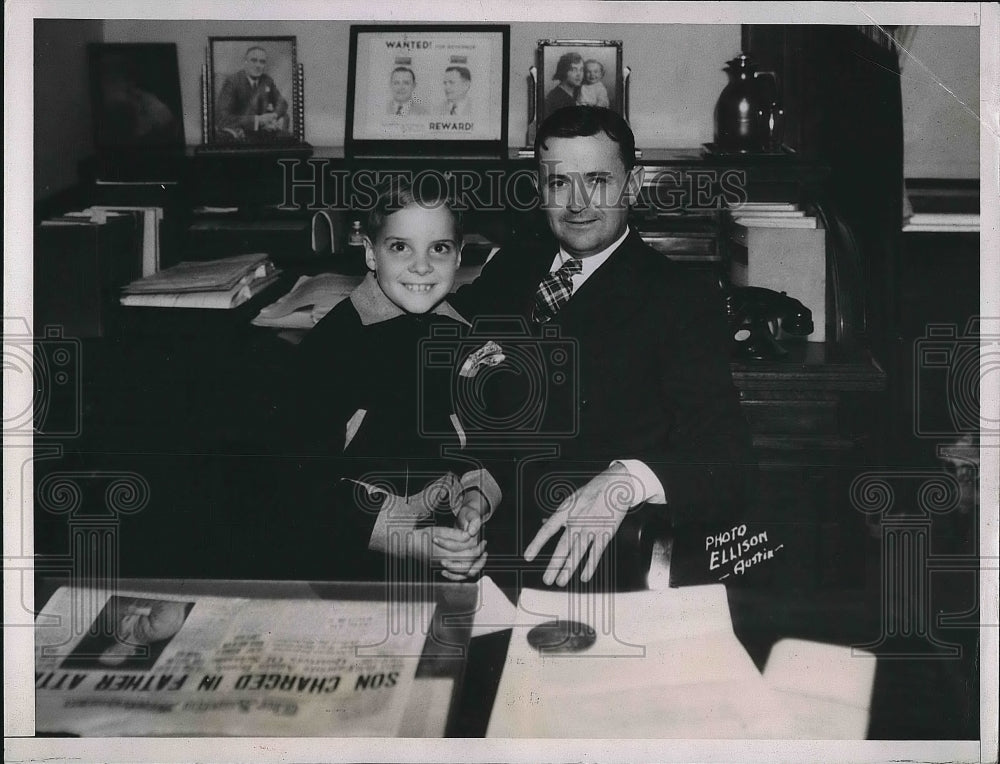 1935 James Allred Age 6 of Texas in Custody Battle  - Historic Images