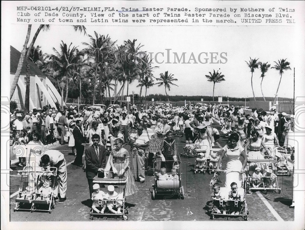 1957 Press Photo The twins Easter parade in Miami Fl - nea74141 - Historic Images