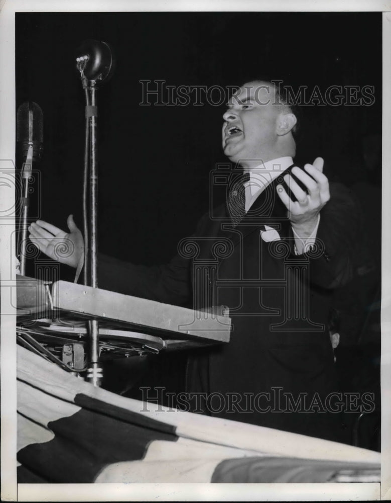 1941 Michael Quill President of transport workers union  - Historic Images