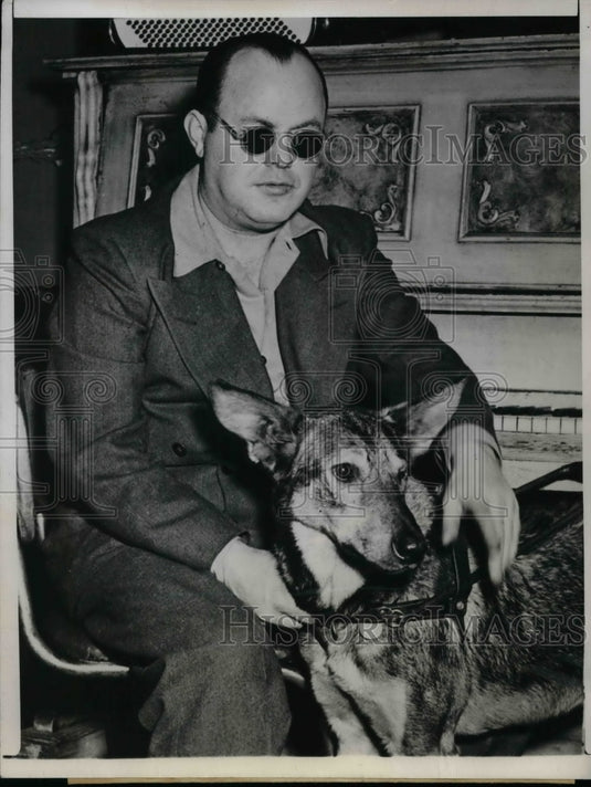 1948 Press Photo Ronnie Quick blind musician with his dog - nea74154 - Historic Images