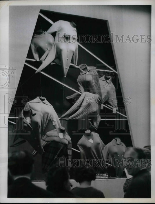 1962 Sweater display at exhibition in Russia  - Historic Images