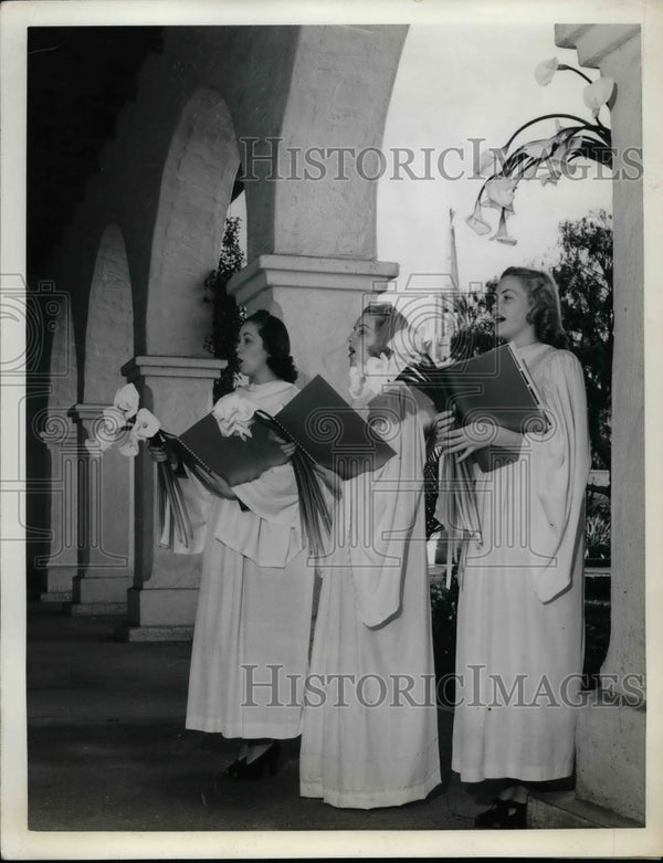 1940 Janet Conradi, Norma Folsom and Patsy Sheldon at expo - Historic ...