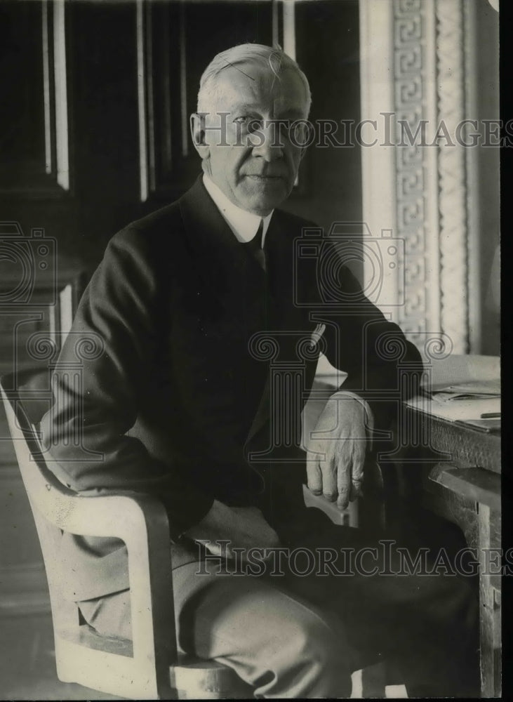 1921 Mr Mathay Hannah at American embasy  - Historic Images