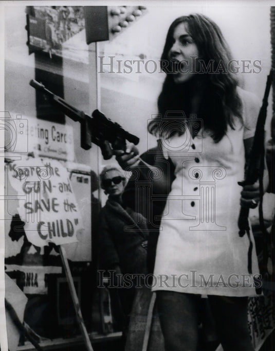1970 Jeannie Berlin in "The Baby Maker"  - Historic Images