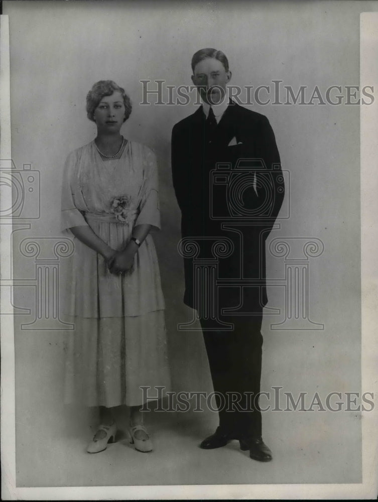 1922 England&#39;s Princess Mary &amp; Viscount Lascelles  - Historic Images