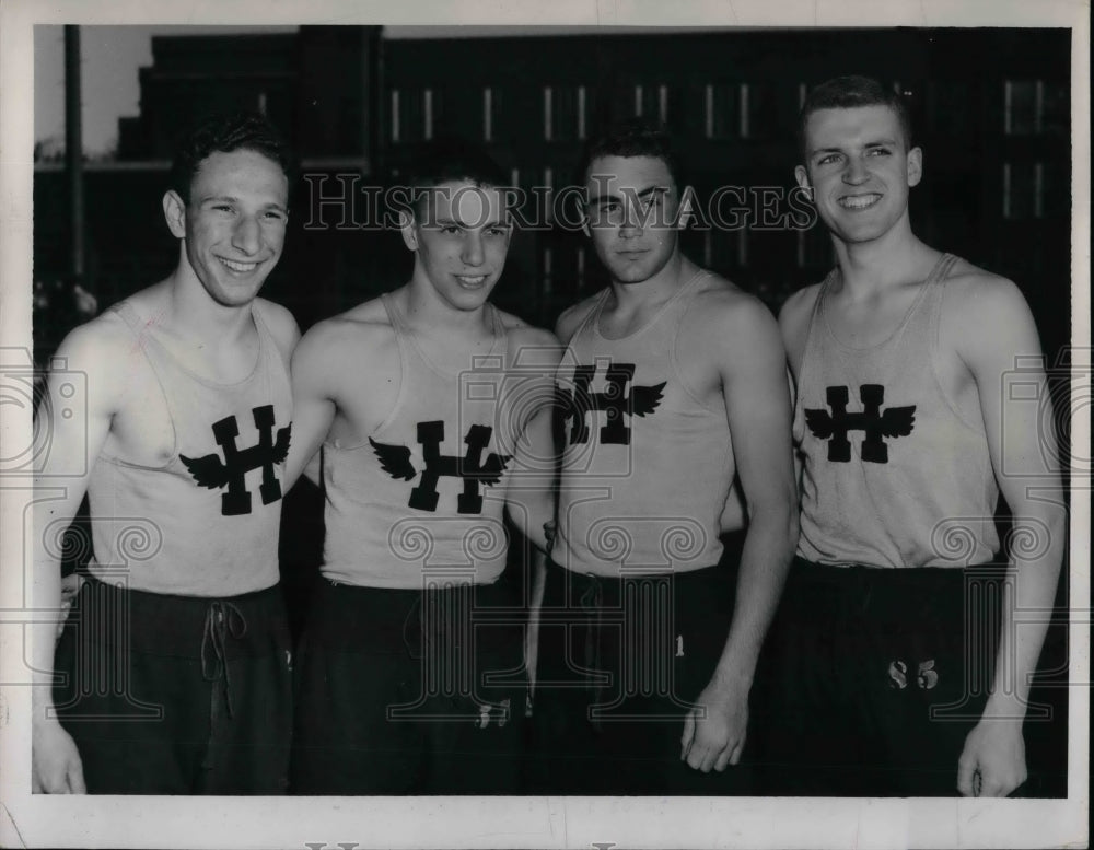 1952 Press Photo Cleveland Hgts relay team, D Meckler,R Peltz,J Recchi, J Fulten - Historic Images
