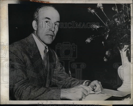 1944 Archibald MacLeish of "The American Story"  - Historic Images
