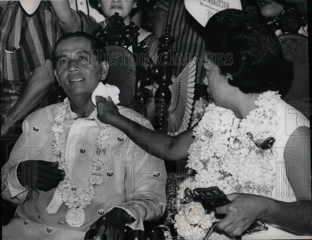 1965 Philippine President Diosdado Macapagal &amp; wife  - Historic Images