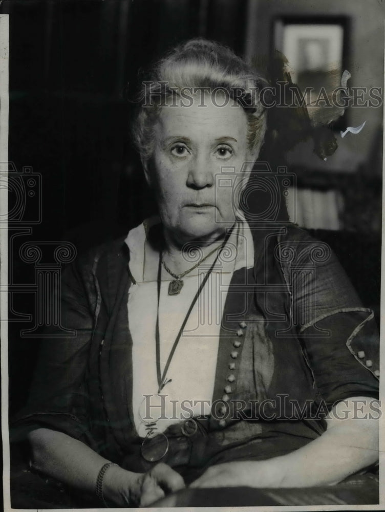 1923 Henrietta James First Female Appointee to Diplomatic Post - Historic Images