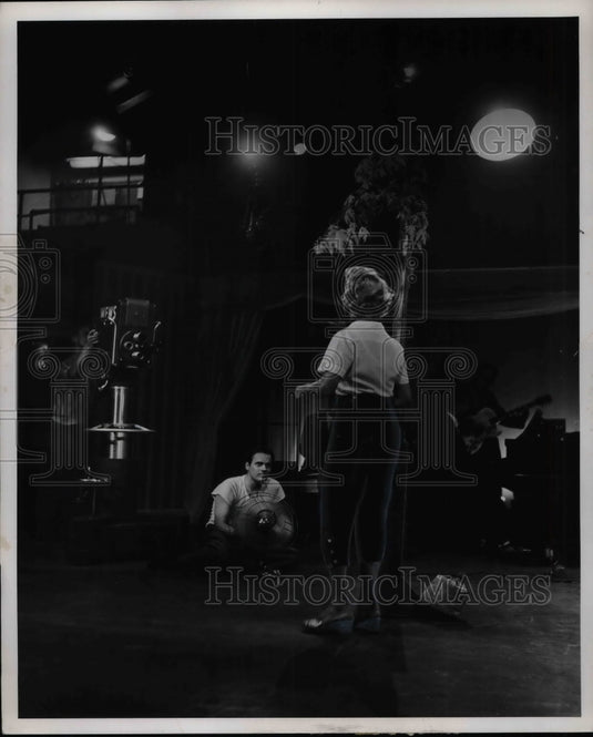 1953 Press Photo The Breeze and I Richards - Historic Images