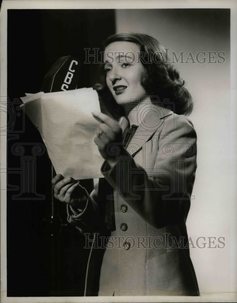 1949 Call the Police Radio Show Actress Amzie Strickland  - Historic Images
