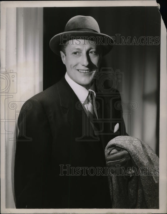 1952 Television Show The Continental Actor Renzo Cesana  - Historic Images